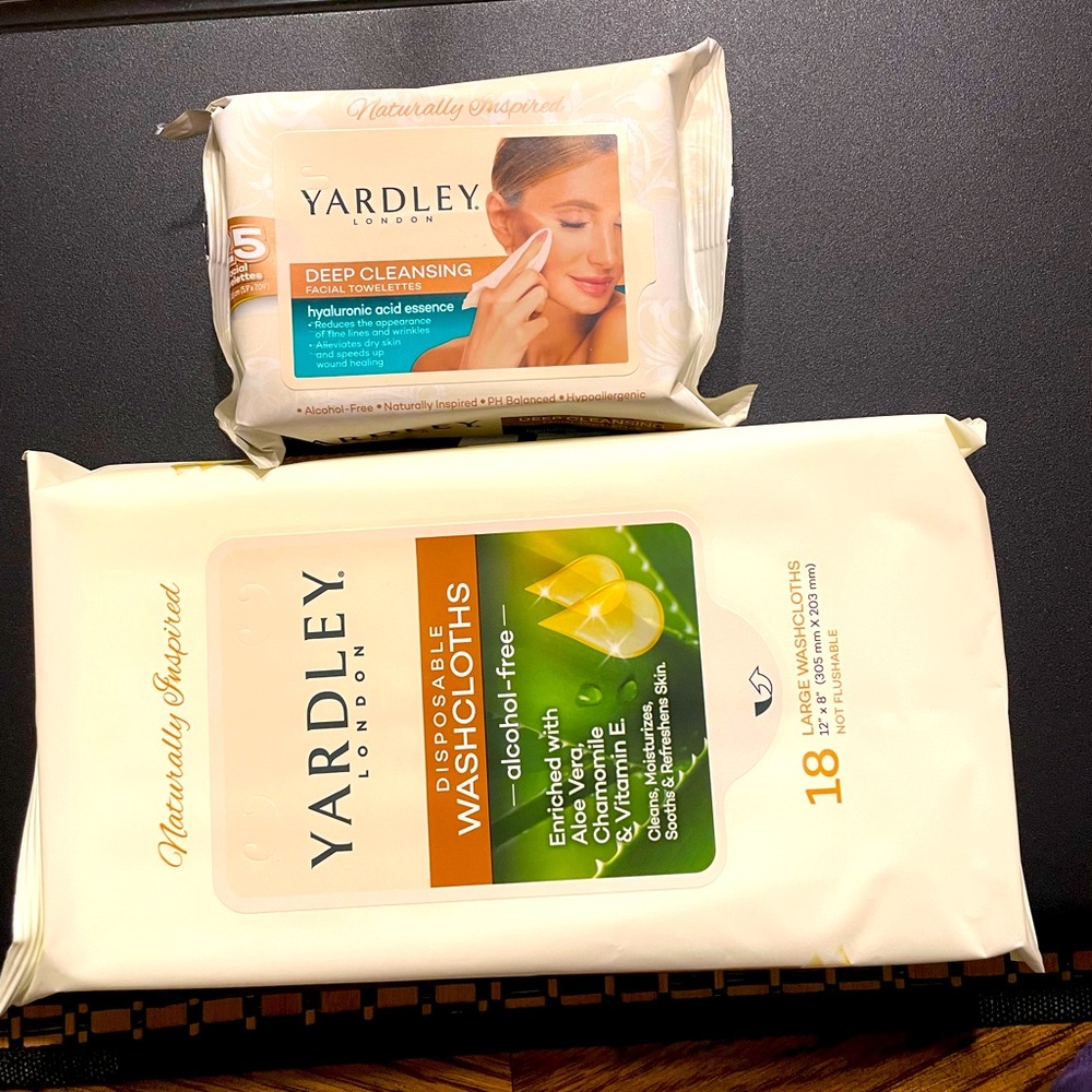 Facial and Body Cleanser Wipes